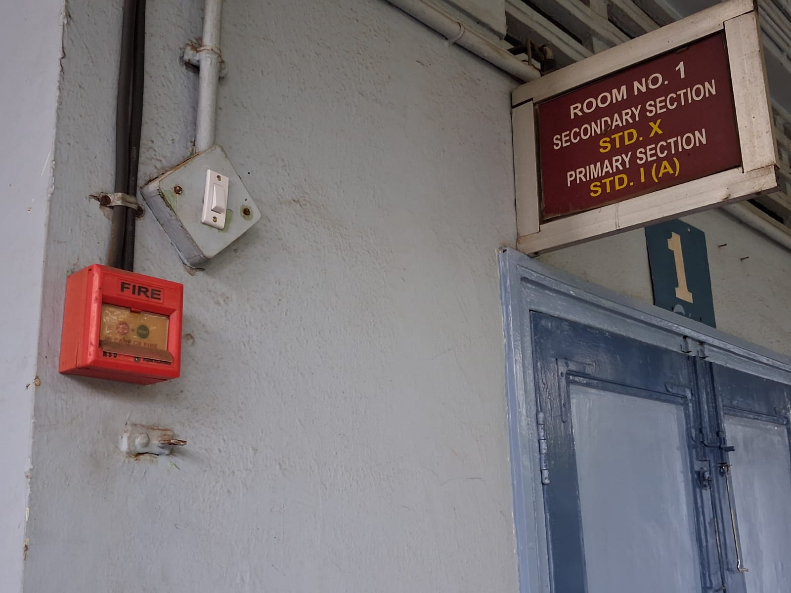 Fire Extinguisher 